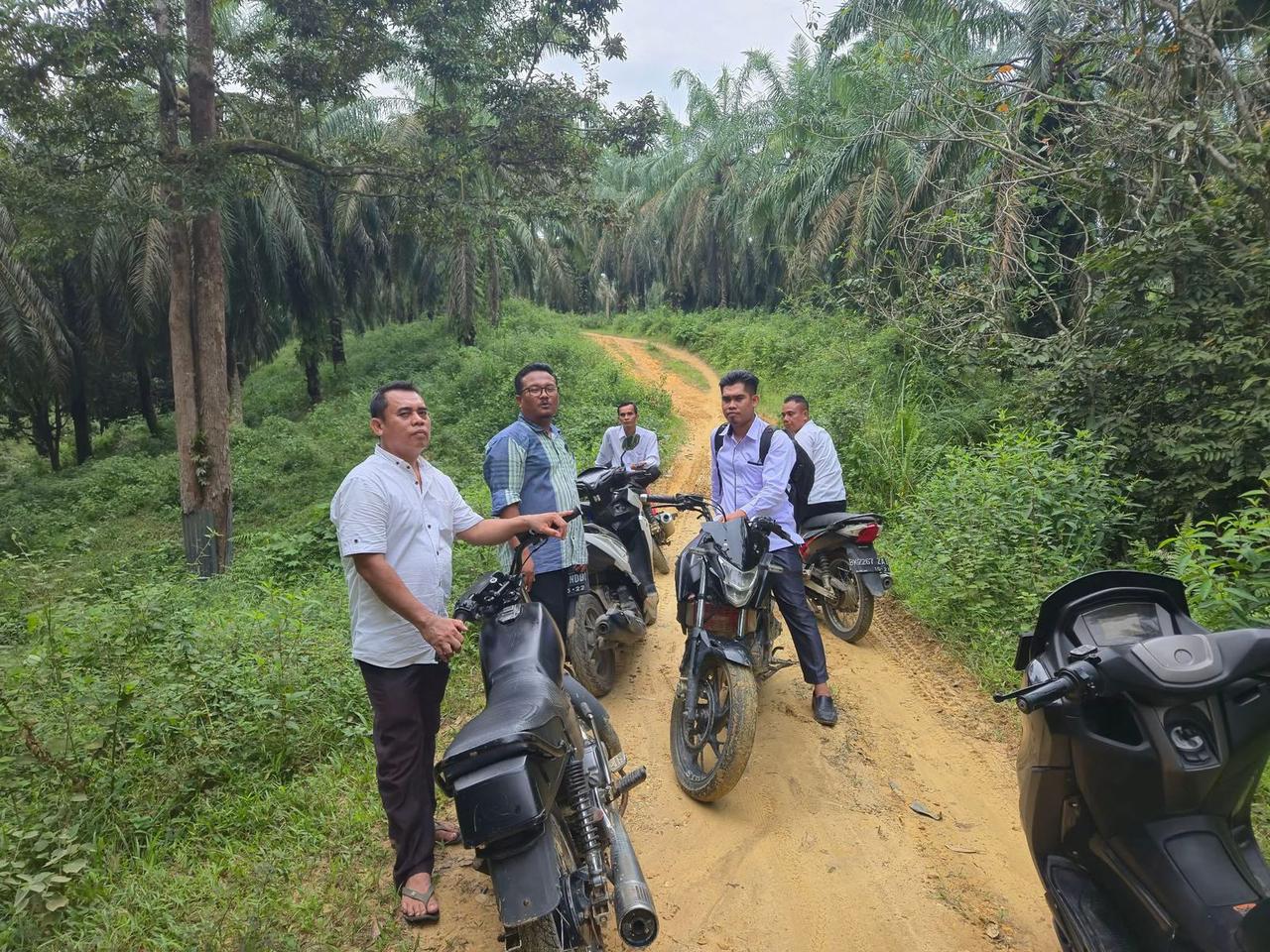 Reses Ruslan Tambak Di Sungaikanan Dan Silangkitang, Warga Keluhkan “Ninja Sawit”