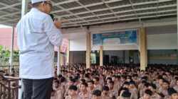 Alumni Timur Tengah Isi Tausyiah Jumatan Di SMA Negeri 9 Banda Aceh