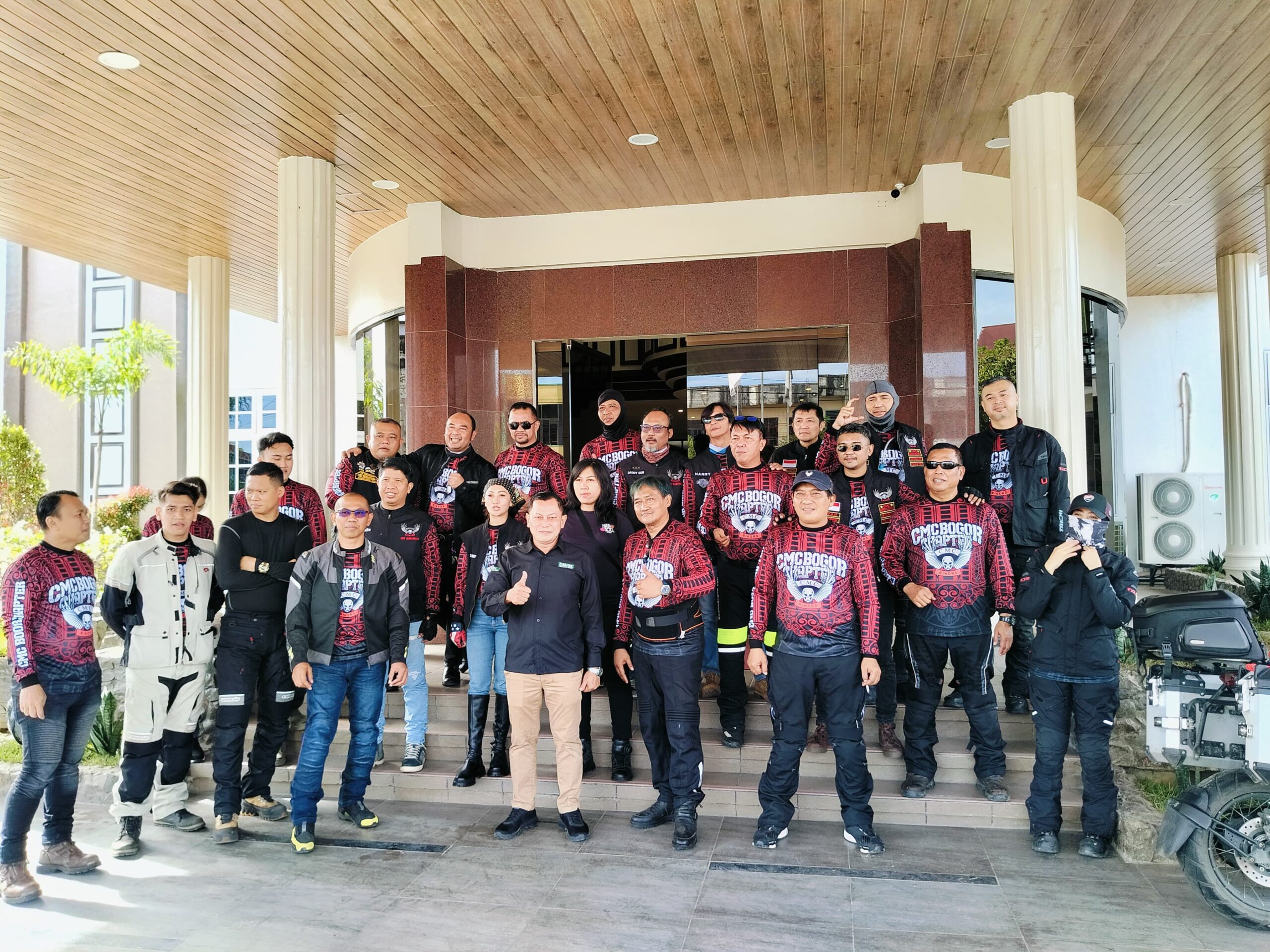 Manajemen Hotel Parkside Meuligo Hotel Sambut Klub Moge Asal Bogor