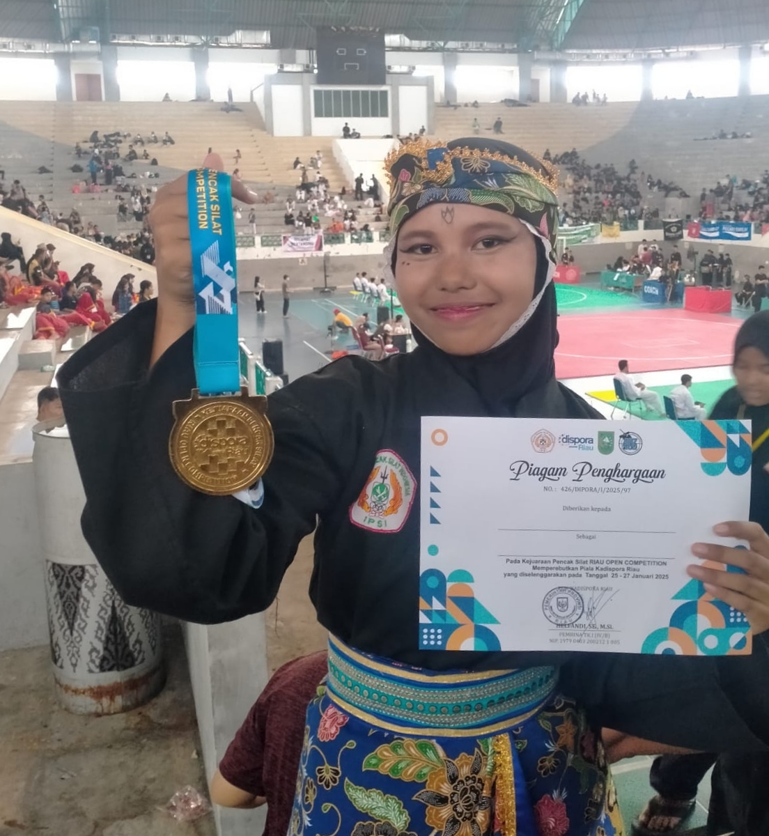 Dua Siswi SMPN Di Sergai Juara Pencak Silat