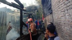 Satu Rumah Terbakar Di Sidikalang