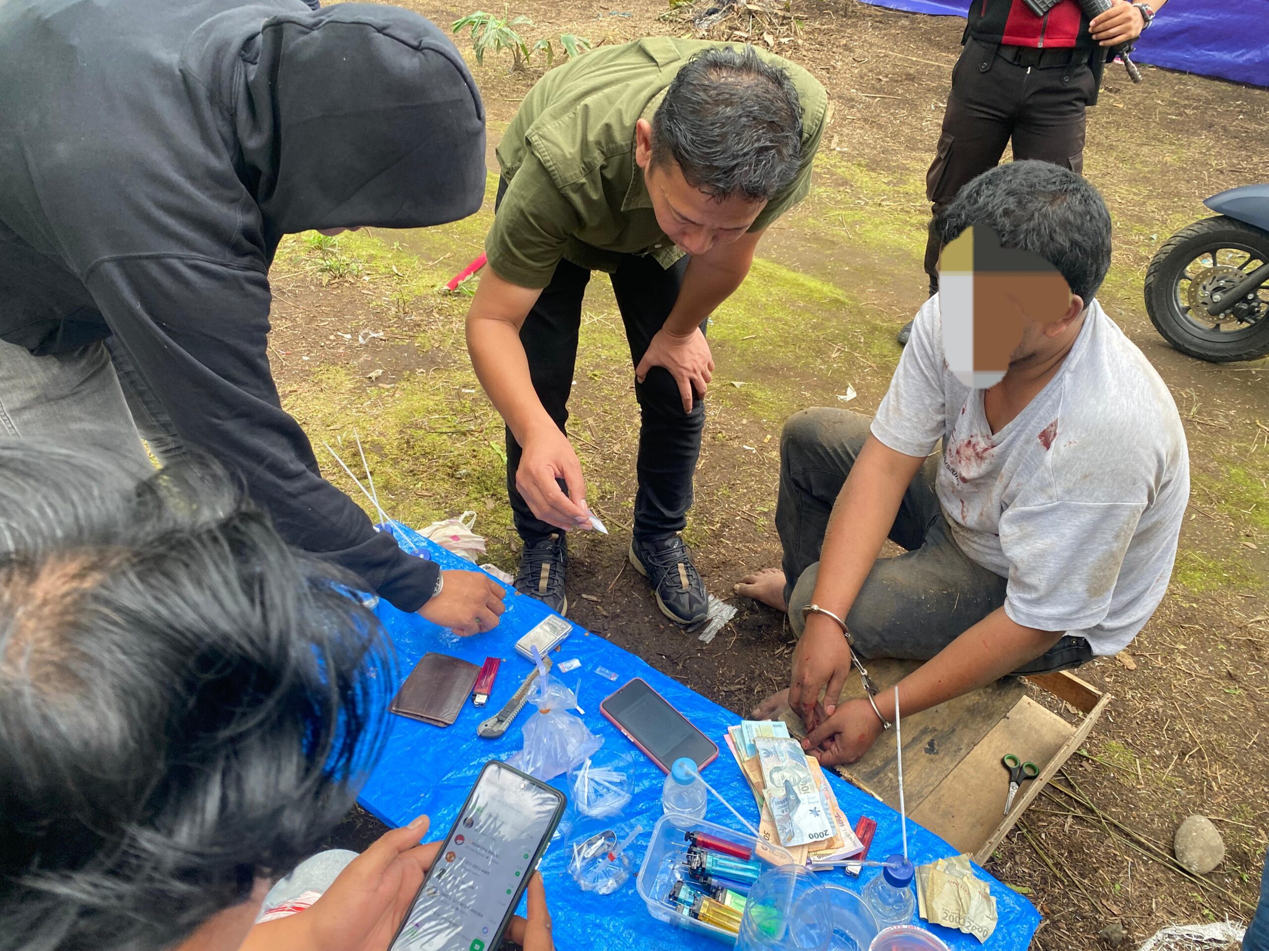 Polisi Bakar Barak Narkoba Di Sei Bingai