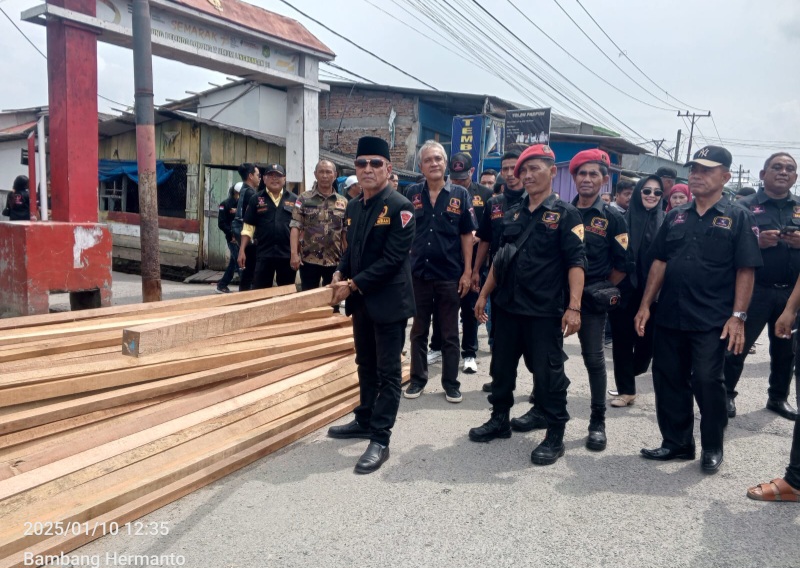 DPC/PAC GRIB Jaya Bantu Korban Kebakaran Di Belawan