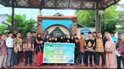 Siswa SD Muhammadiyah 02 Lomba Tapak Suci Dan OMBN Dilepas Ketua Cabang