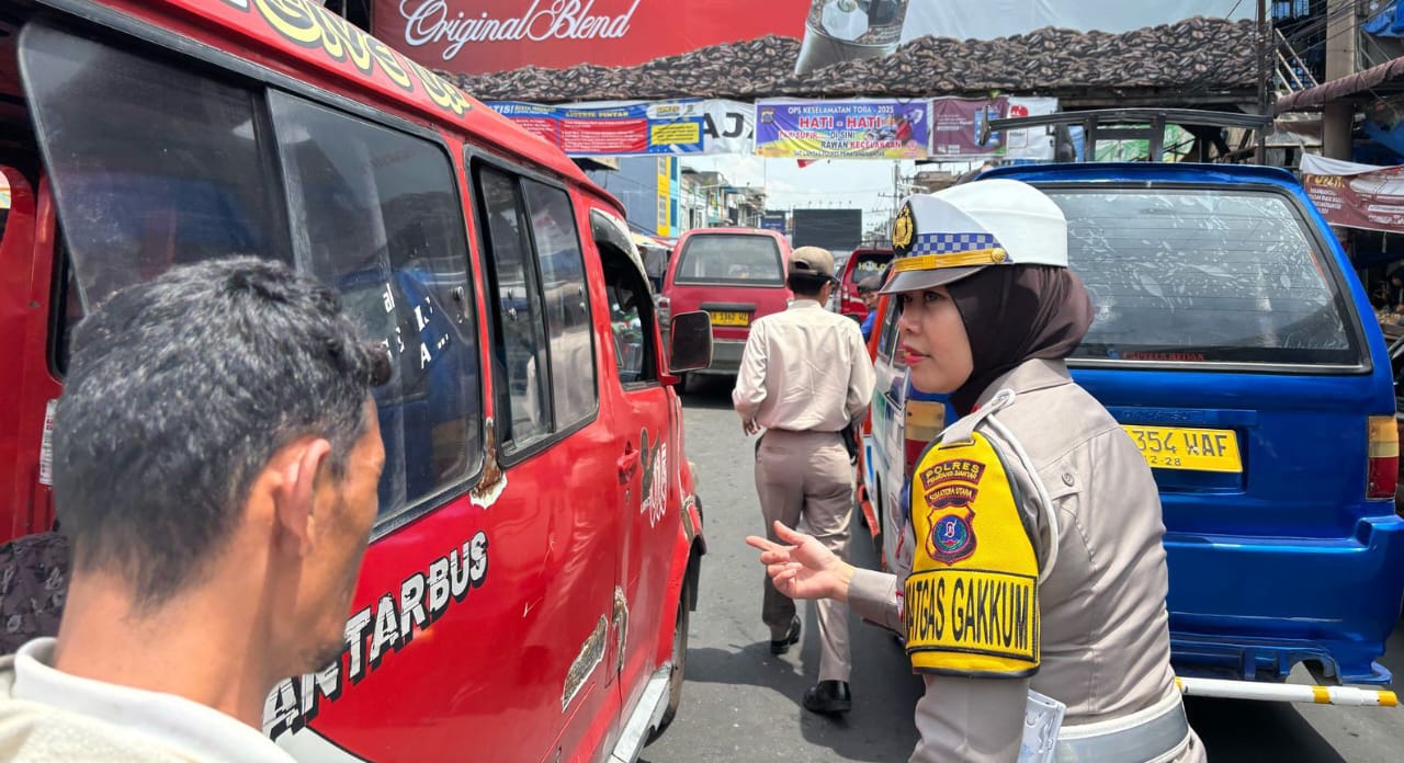 Polres P. Siantar Sosialiasi Dan Penertiban Di Pasar