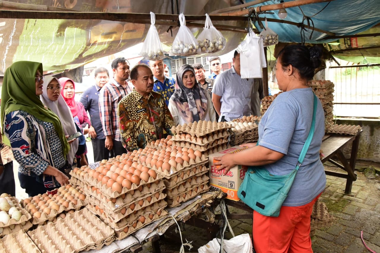 Jelang Ramadan, Harga Kebutuhan Pokok Di Deliserdang Masih Stabil