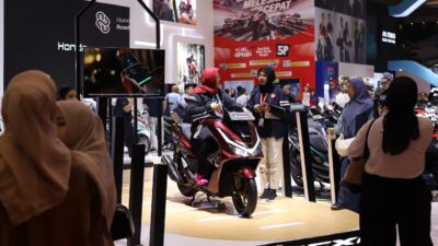 New Honda PCX160 Jadi Idola Konsumen IIMS 2025