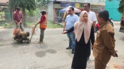 Sempat Memakan Korban, Jalan Sudirman Langsa Yang Rusak Mulai Diperbaiki