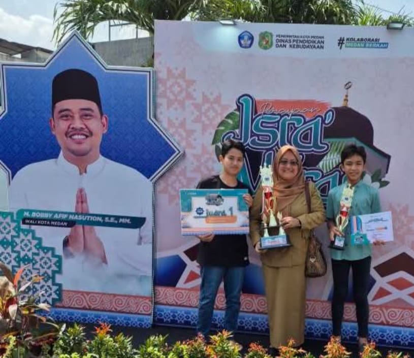 Siswa SMPN 7 Medan Juara Lomba Kegiatan Israk Mikraj Kota Medan 2025