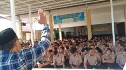 Guru Besar UIN Ar-Raniry Ingatkan Siswa SMAN 9 Banda Aceh Agar Tak Terpanguruh Ideologi Yahudi Dan Nasrani