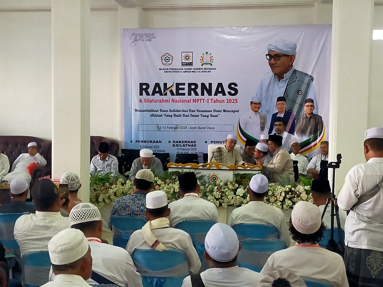 Kegiatan Rakernas dan Silatnas MPTT-I, yang dihadiri ratusan jemaah perwakilan dari seluruh Provinsi di Indonesia, di Blangpidie, Abdya. Kamis (13/2).Waspada/Syafrizal