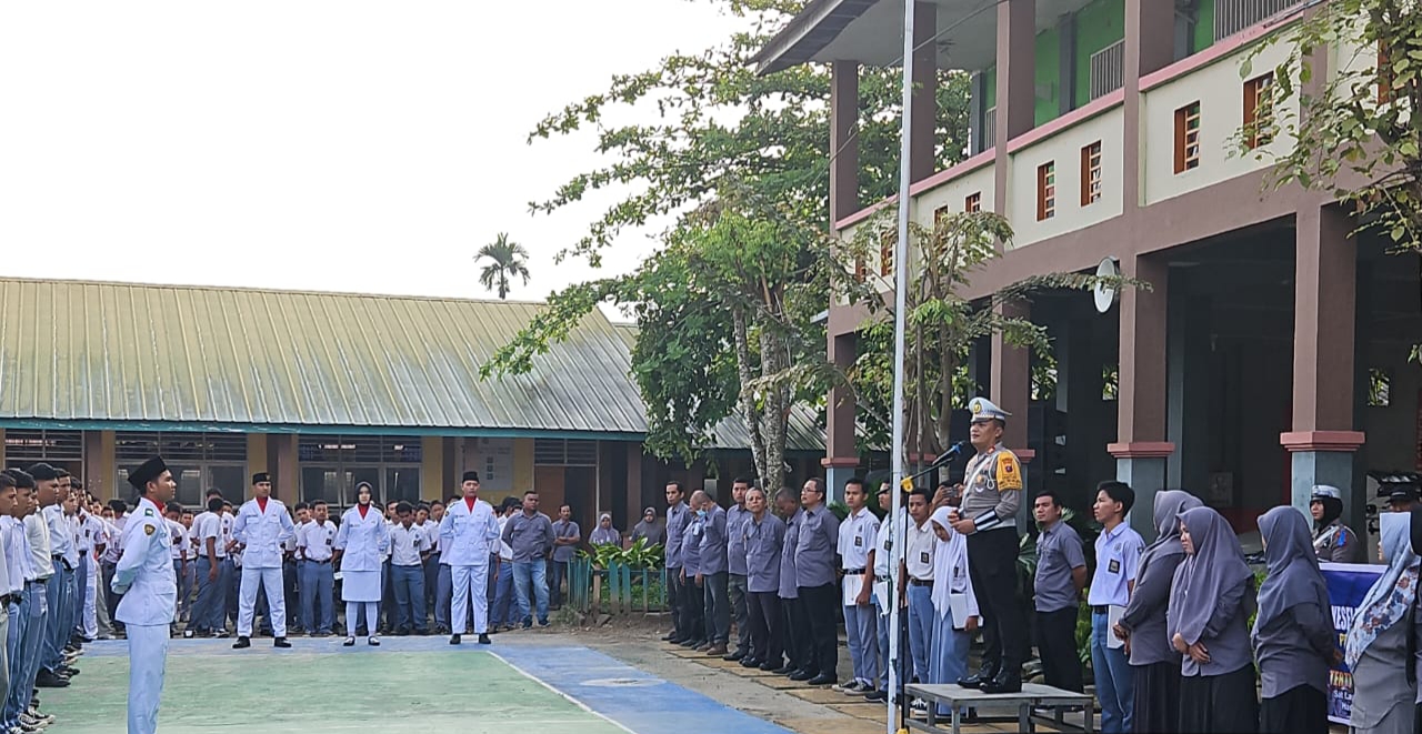 Sat Lantas Polres Simalungun Sosialisasi Keselamatan Berkendara Pada Pelajar