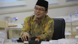 Pdt. Penrad Siagian Kritik DPR Paksakan Pengesahan Revisi UU Minerba