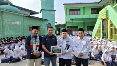 MTsN Negeri 3 Medan Salurkan Donasi Rp15 Juta untuk Palestina