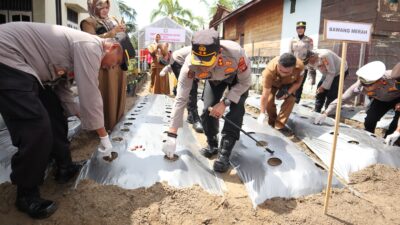 Kapolres Dan Ketua Bhayangkari Agara Hadiri Launching Penguatan Program Pekarangan Pangan Lestari