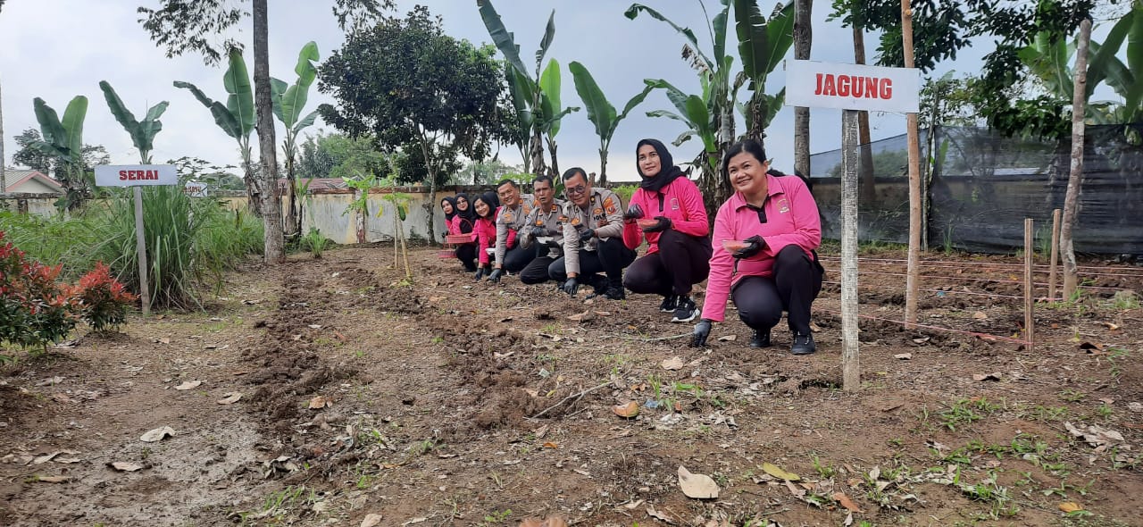 Bhayangkari Simalungun Luncurkan Program P2L Dukung Ketapang Nasional