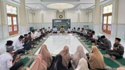 LPTQ Aceh gelar khataman Al-Quran Targhib Ramadhan 1446 H di Mushalla Al-Ikhlas Kanwil Kemenag Aceh, Selasa (15/02/25).(Waspada/T.Mansursyah)