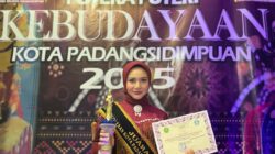 Salsabila Fitri Hasibuan meraih Juara 1 Pemilihan Putri Kebudayaan Kota Padangsidimpuan 2025.Waspada/ist.