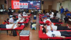 SERIKAT Pekerja Perkebunan (SPBUN) Basis Kantor Operasional Medan PT. Perkebunan Nusantara IV Regional I melaksanakan Acara Donor Darah Tahun 2025 di Aula Kelapa Sawit PTPN IV Regional I Jl. Sei Batanghari No. 2 Medan, Senin (10/1). Waspada/ist