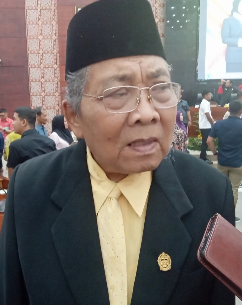 ANGGOTA DPRD Sumut Wagirin Arman. Waspada/partono budy