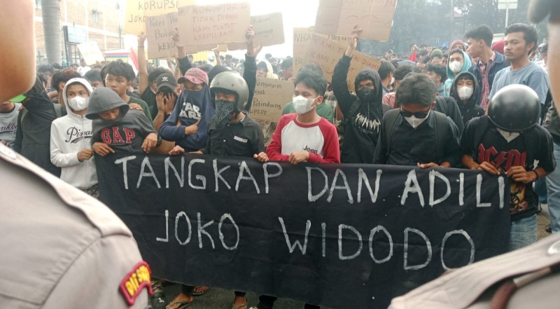 Aliansi Mahasiswa Di Sumut Desak Polisi Tangkap Dan Adili Jokowi