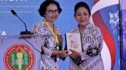 Sandang Predikat Ibunda Guru, Titiek Soeharto Dukung PGRI Perjuangkan Nasib Guru