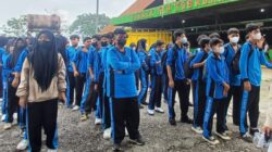 Siswa SMA Al-Hidayah Medan Outing Class Ke Pabrik Teh Dan Pemandian Alam Sejuk