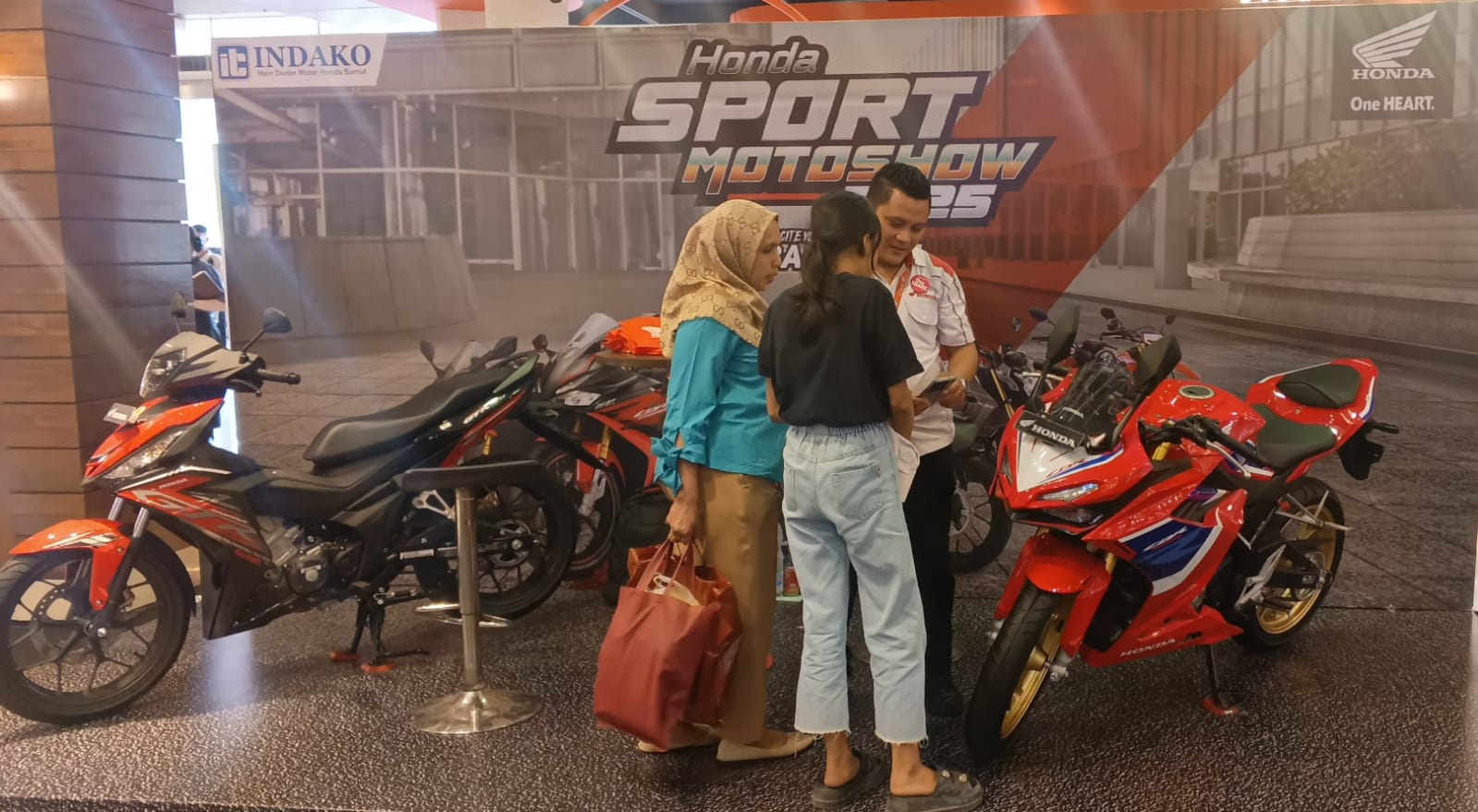 Honda Sport Motoshow Ramai Pengunjung