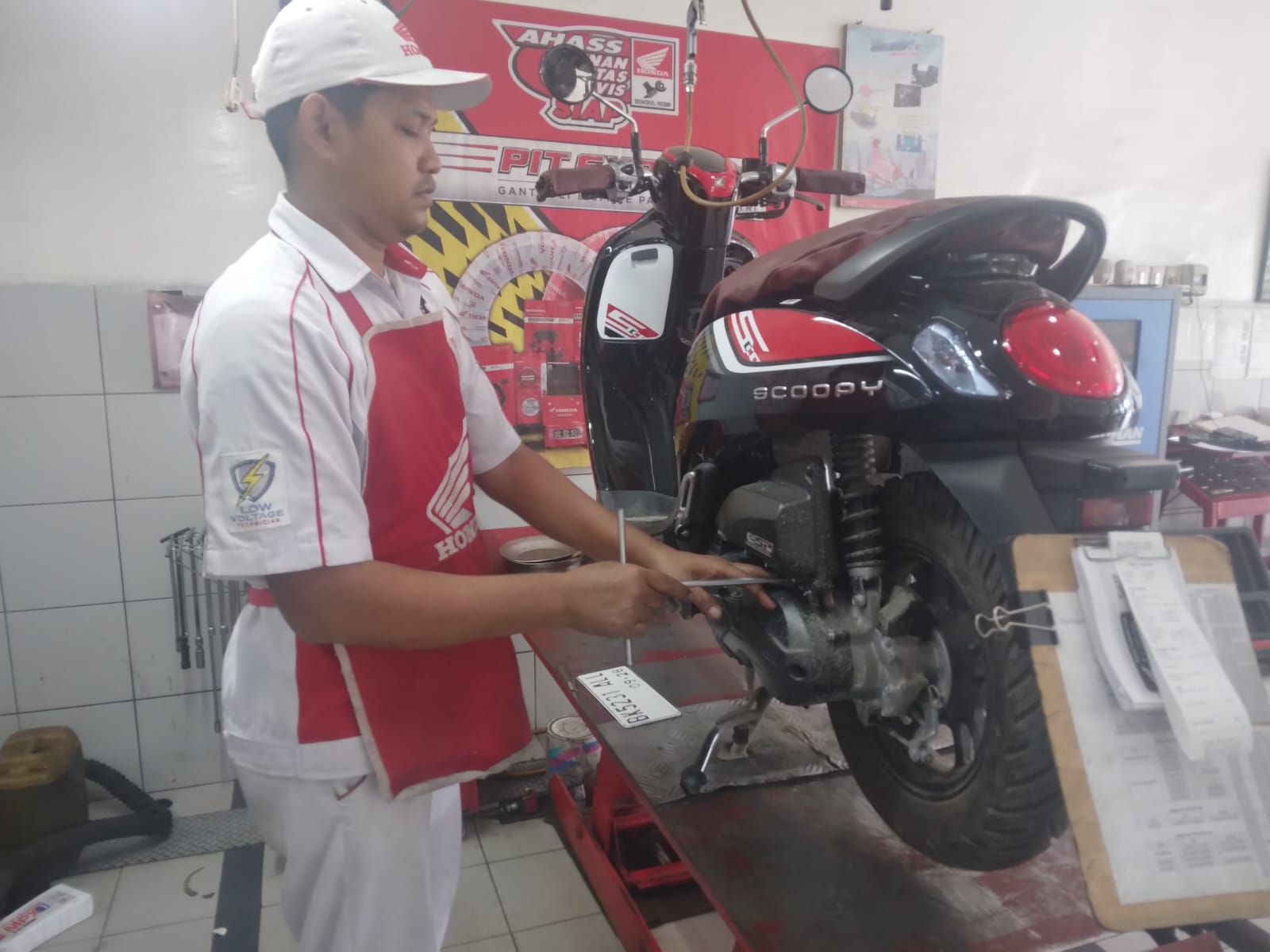 Bebas Antri, Layanan Fit Express Solusi Perawatan Motor Kesayangan