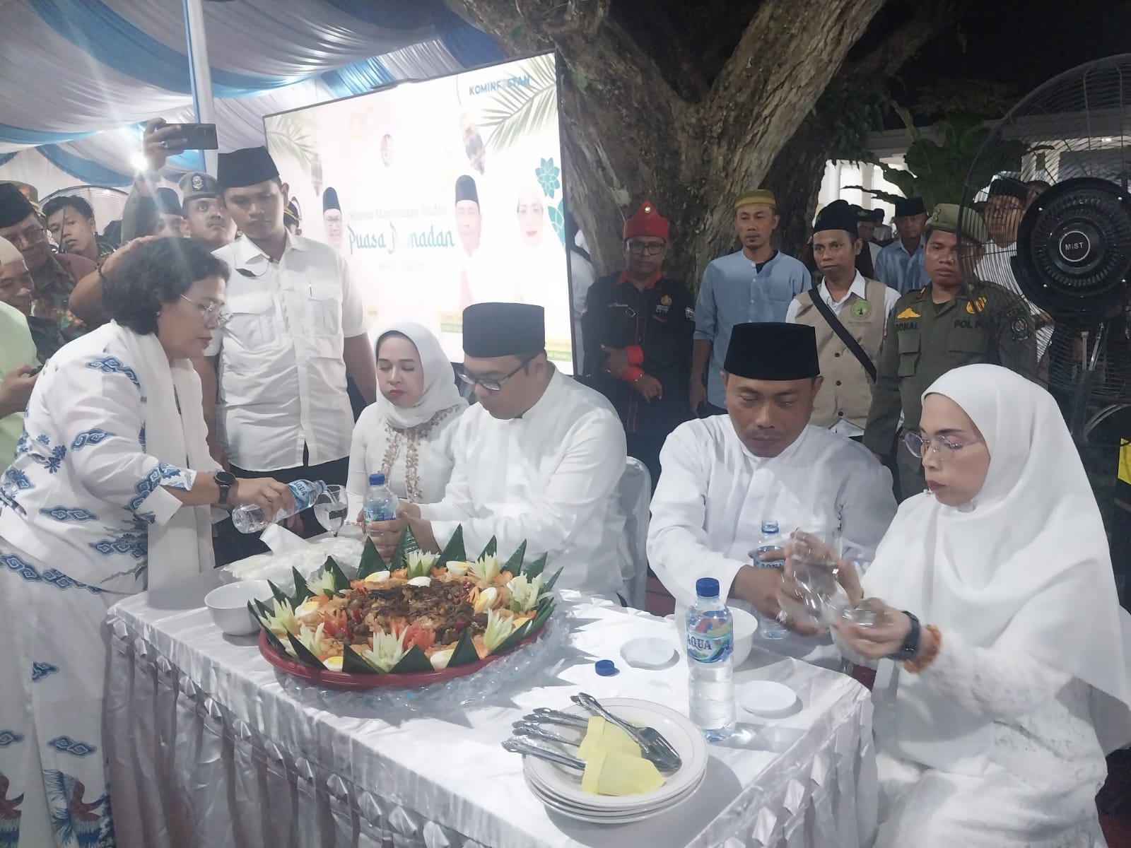 Ribuan Masyarakat Padati Buka Puasa Bersama Bupati Dan Wabup Deliserdang