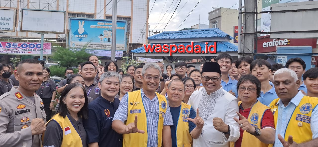 KONI Deliserdang Bagikan 5000 Takjil Di Tanjungmorawa