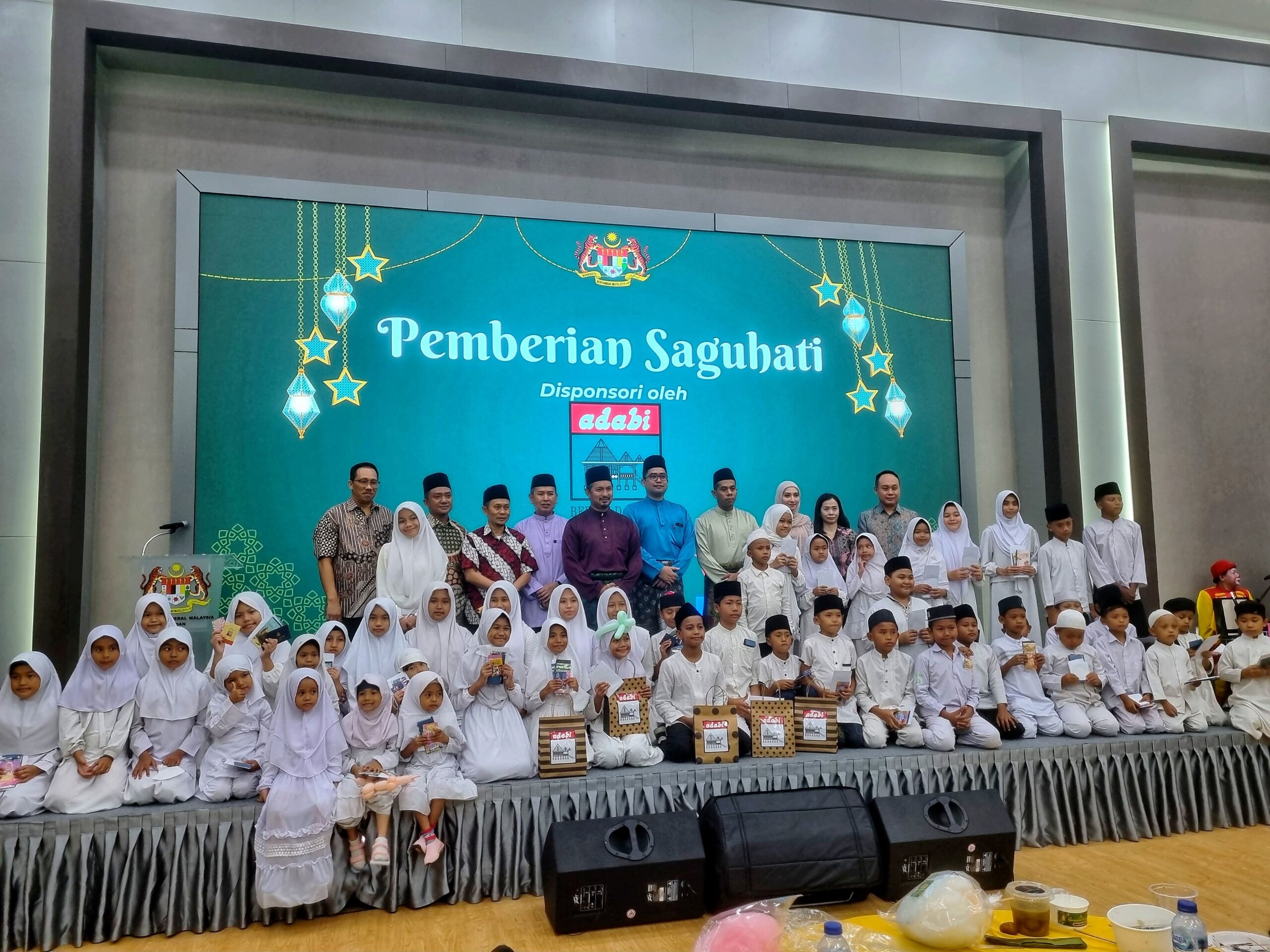 Konsulat Jenderal Malaysia-Pengusaha Buka Puasa Bersama Dan Santuni Anak Yatim