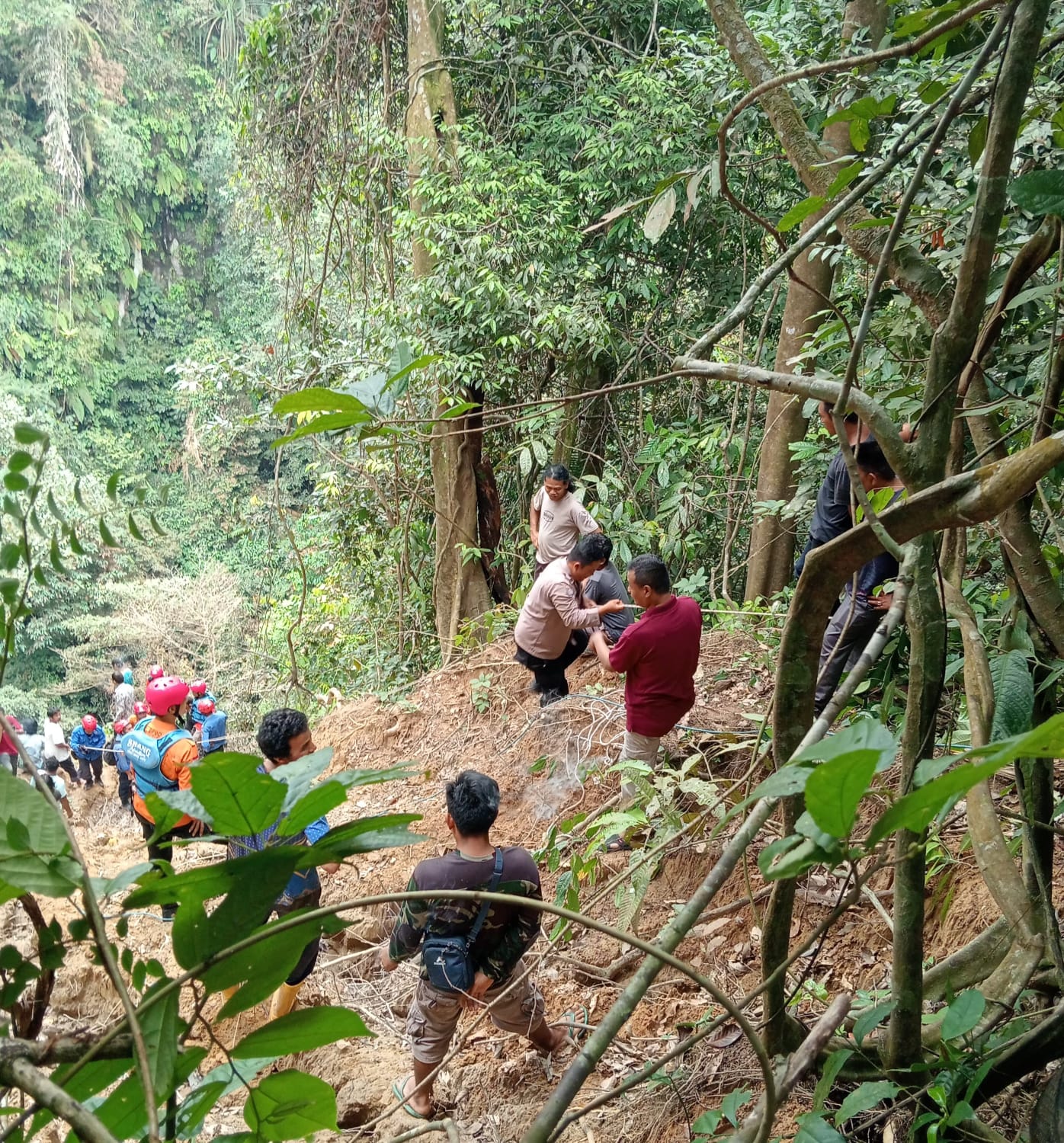 Kades Hilang Misterius, Jasadnya Ditemukan Tersangkut Di Sungai Lau Hulung