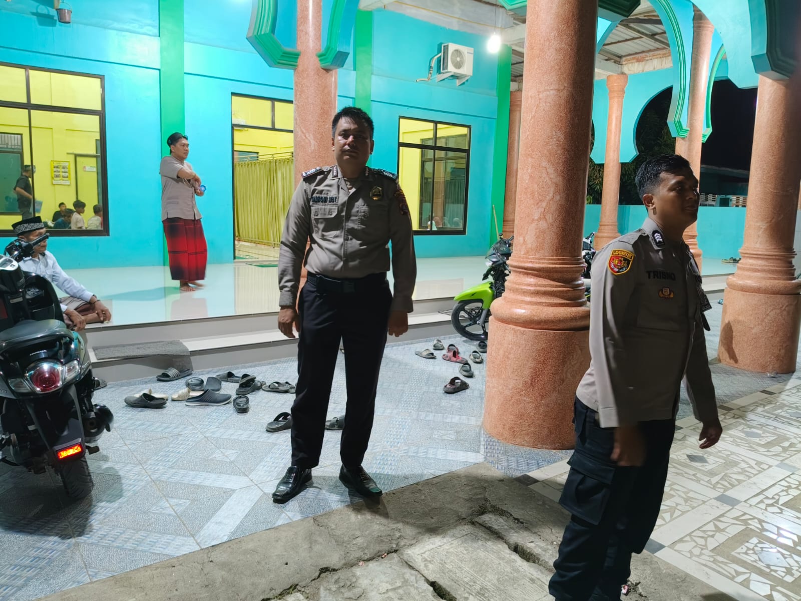 Polsek Secanggang  Patroli Asmara Subuh,