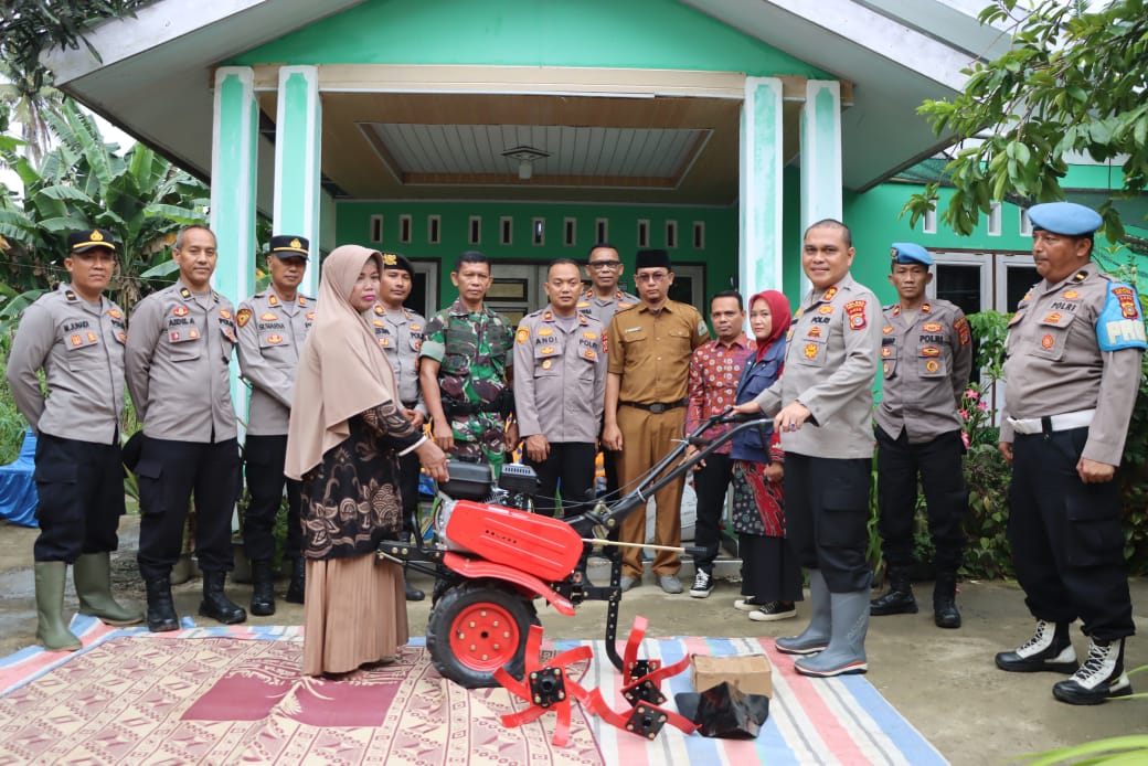 Kelompok Tani Warahmah Peroleh Bantuan 1 Kultivator