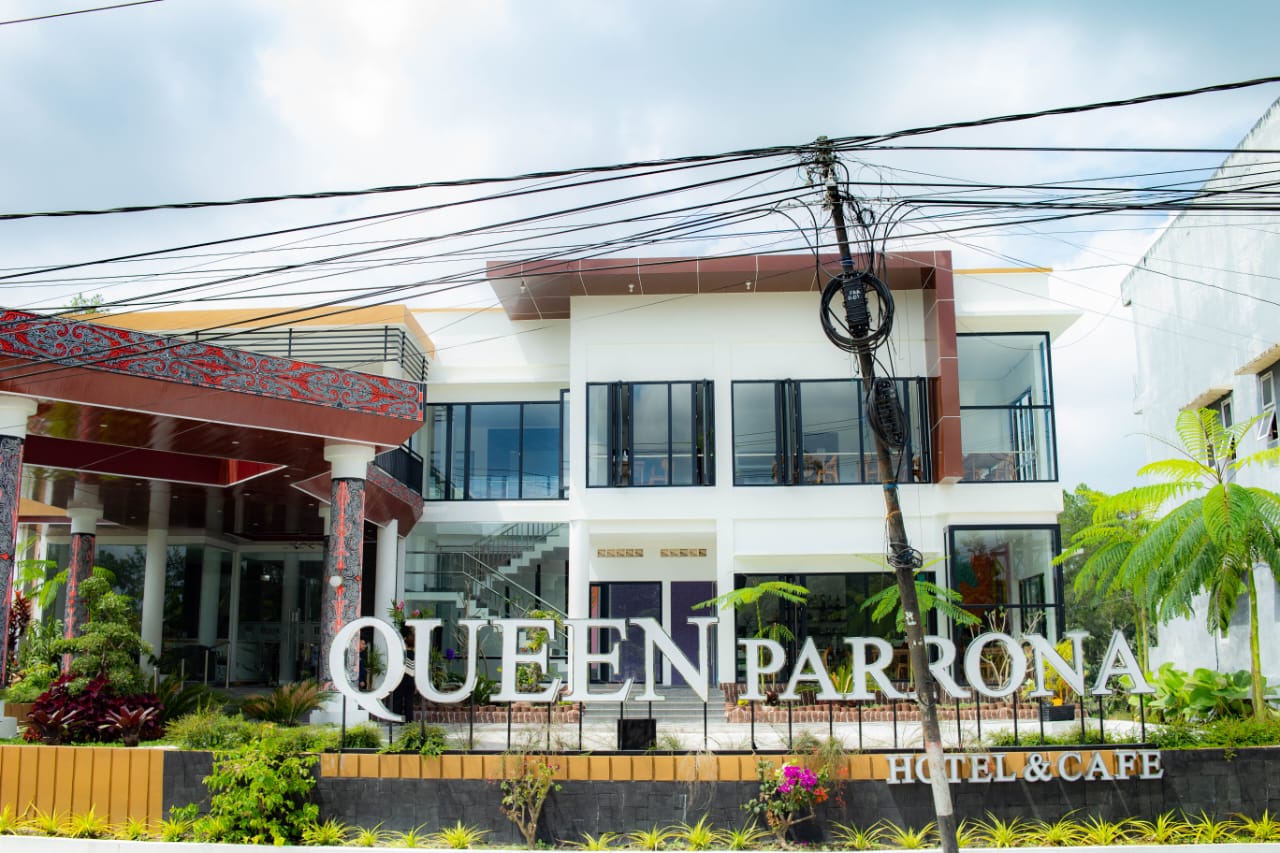 Queen Parrona Hotel: Destinasi Penginapan Terbaik di Kota Siborong-borong