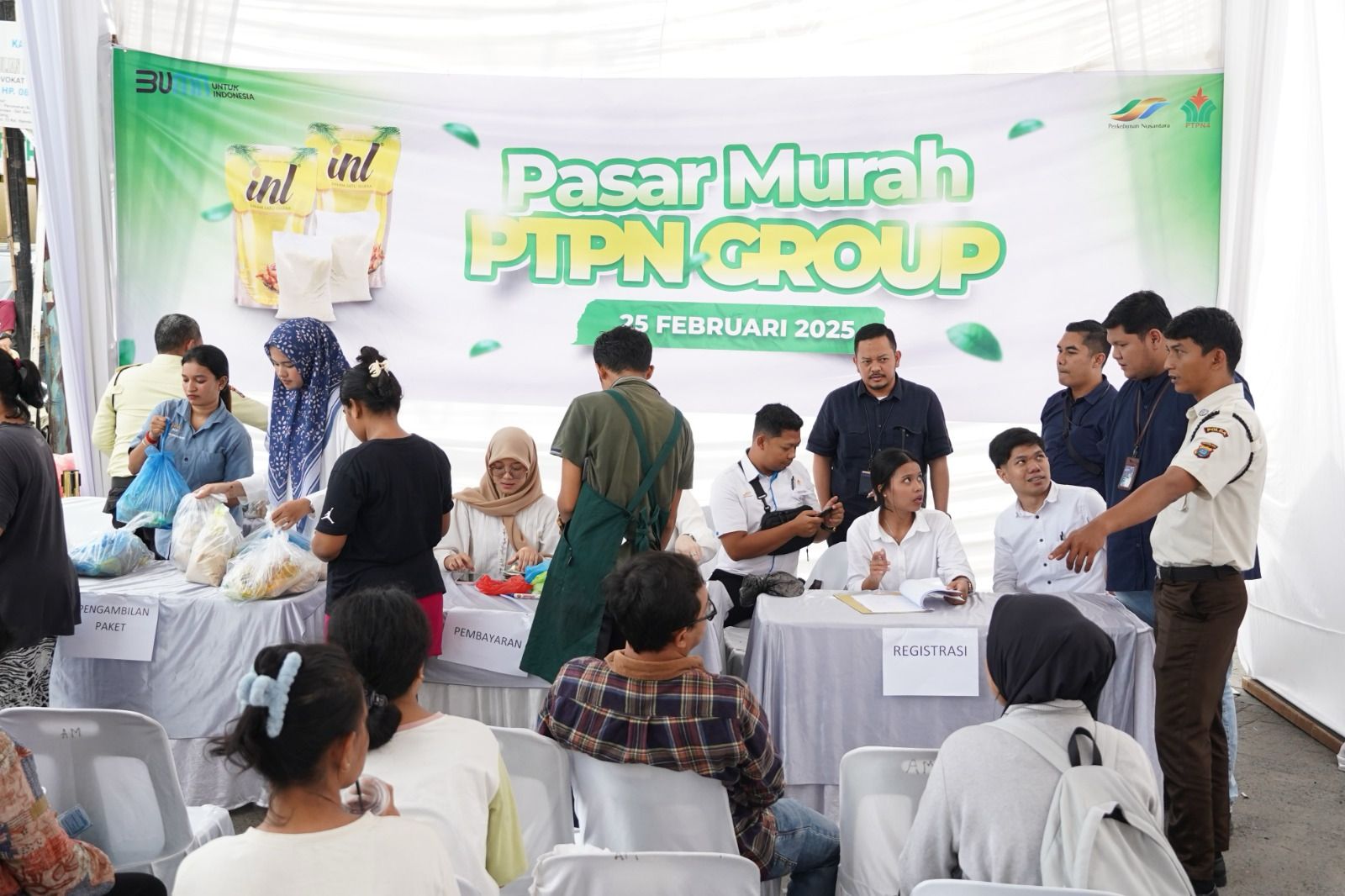 Jaga Ketersediaan Dan Stabilkan Harga Pangan Pokok Masyarakat, PTPN IV PalmCo Gelar Operasi Pasar