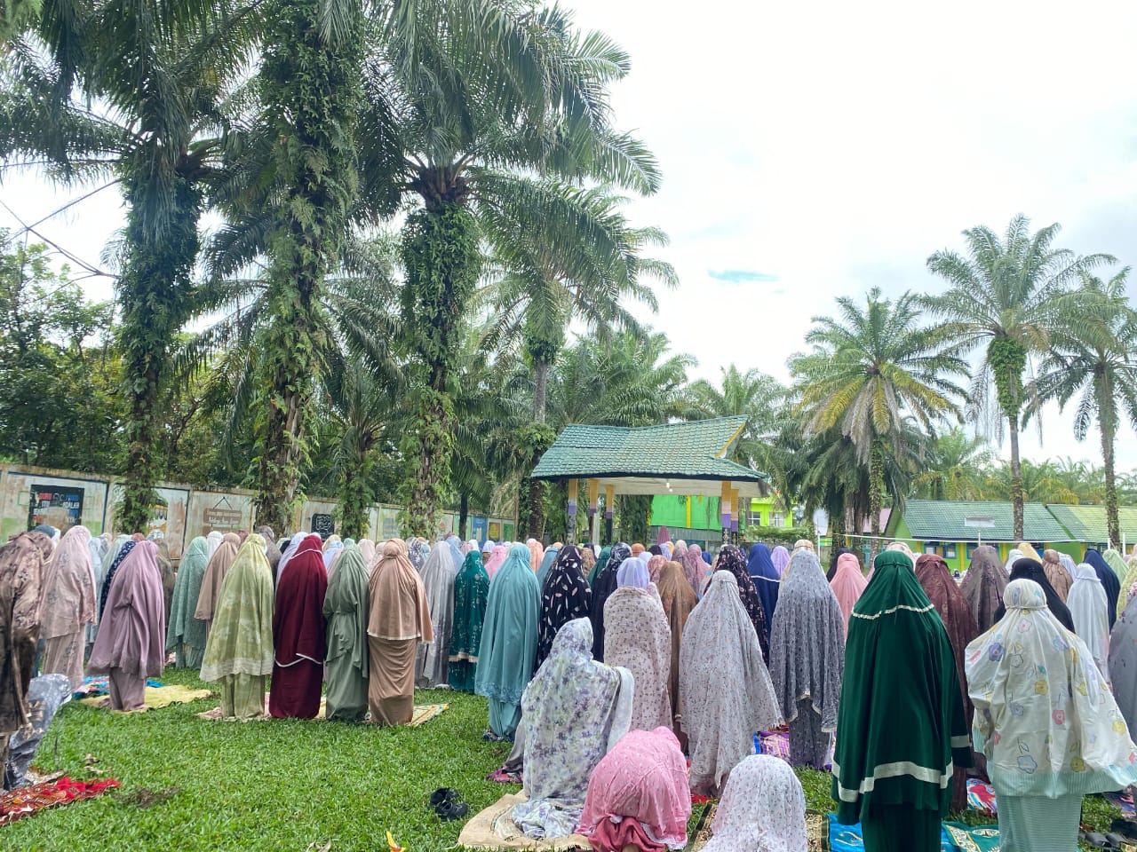 Salat Dhuha Dan Tadarusan Jadi Rutinitas Siswa MTsN 1 Palas Saat Ramadan