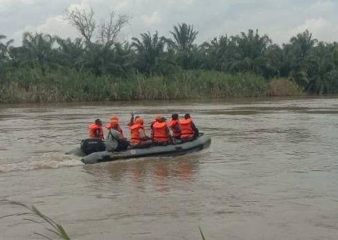 Pergi Memancing, Budiono Warga Kotapinang Dilaporkan Hilang Di Sungai Barumun