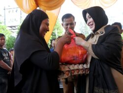 Illiza Tinjau Pasar Murah Di Meuraxa