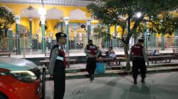 Polres Langkat melaksanakan patroli di beberapa titik rawan, termasuk ruas-ruas jalan dalam Kota Stabat, Selasa (11/03/25).Waspada/ist. 