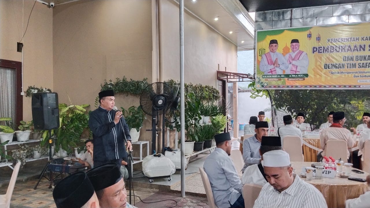 Salim Fakhry Buka Kegiatan Safari Ramadhan Pemkab Agara