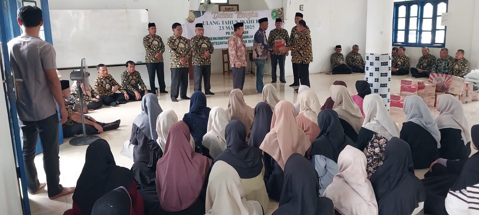 Peringati HUT Ke-72 IKAHI, Hakim Tinggi Di Aceh Santuni Panti Asuhan Dan Pesantren