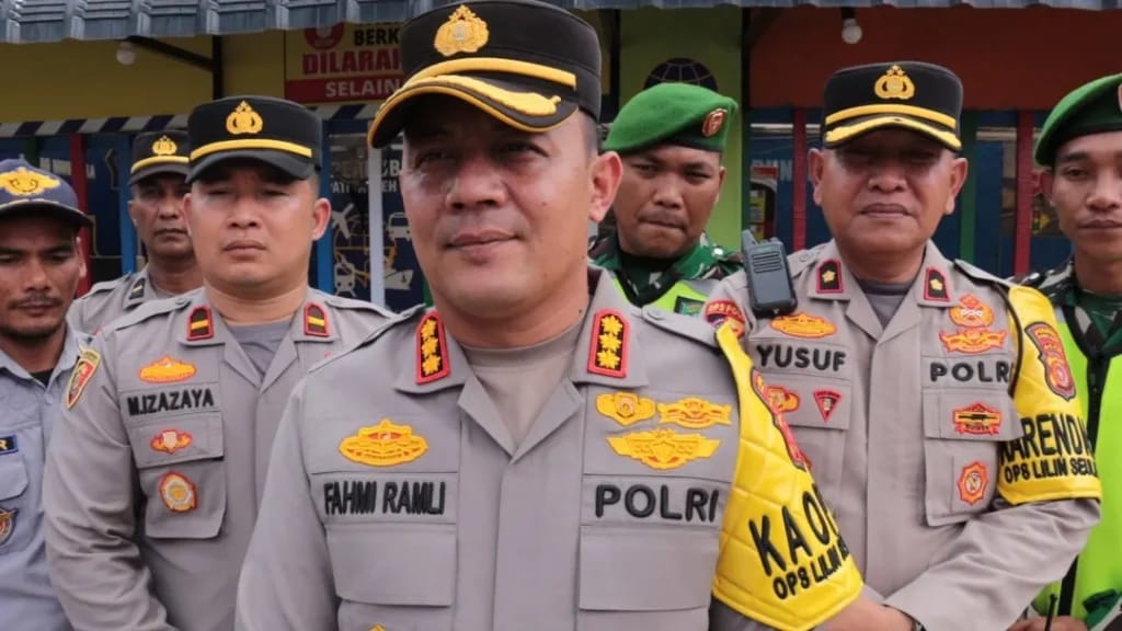 Kapolresta Banda Aceh, Kombes Pol. Fahmi Irwan Ramli, memberikan keterangan mengenai sikap mereka yang akan menertibkan balapan liar di Banda Aceh. (Waspada/Zafrullah).