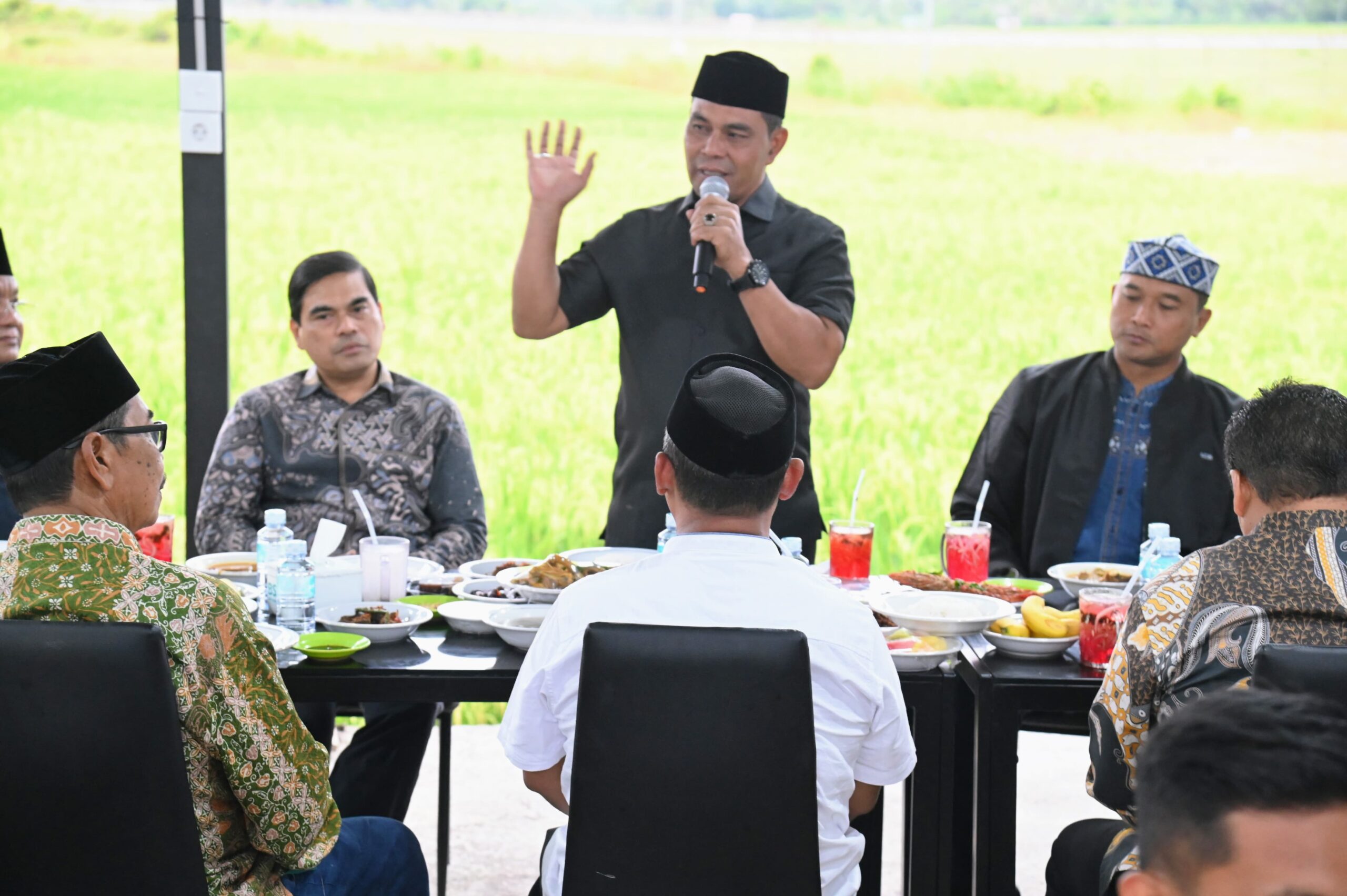 Bupati Syech Muharram Ajak Cendekiawan Berkontribusi Bangun Aceh Besar