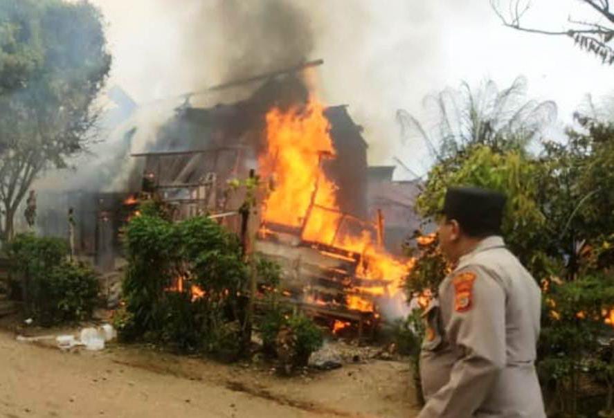 Di Aceh Timur, Lima Rumah Ludes Terbakar, Polisi Turunkan Tim Inafis