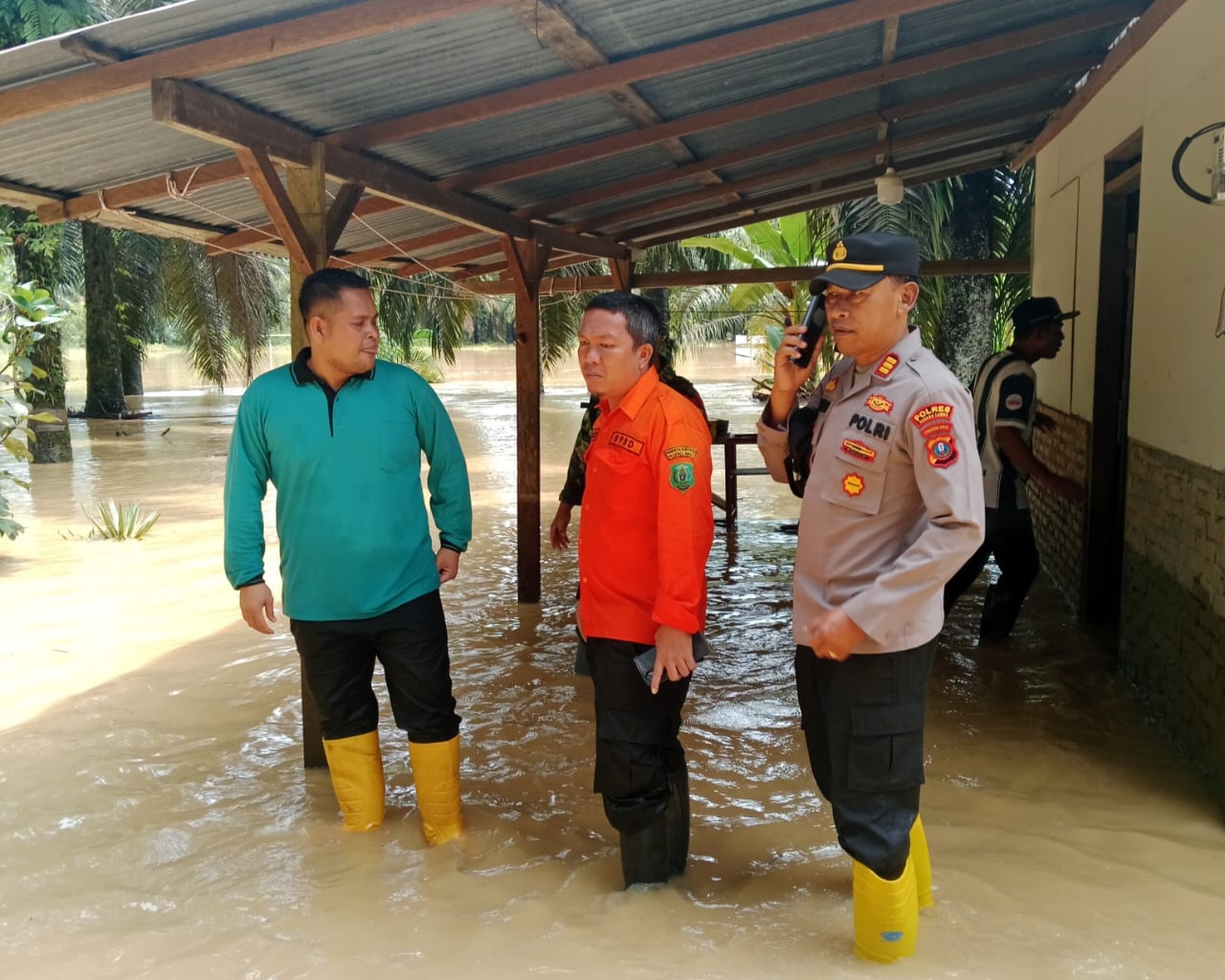 Sejumlah Desa Di Palas Digenangi Air Akibat Banjir, Ratusan Warga Mengungsi