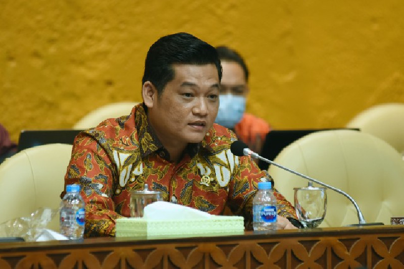 Anggota DPR RI dari Partai Golkar, H. Ilham Pangestu. Waspada/ist