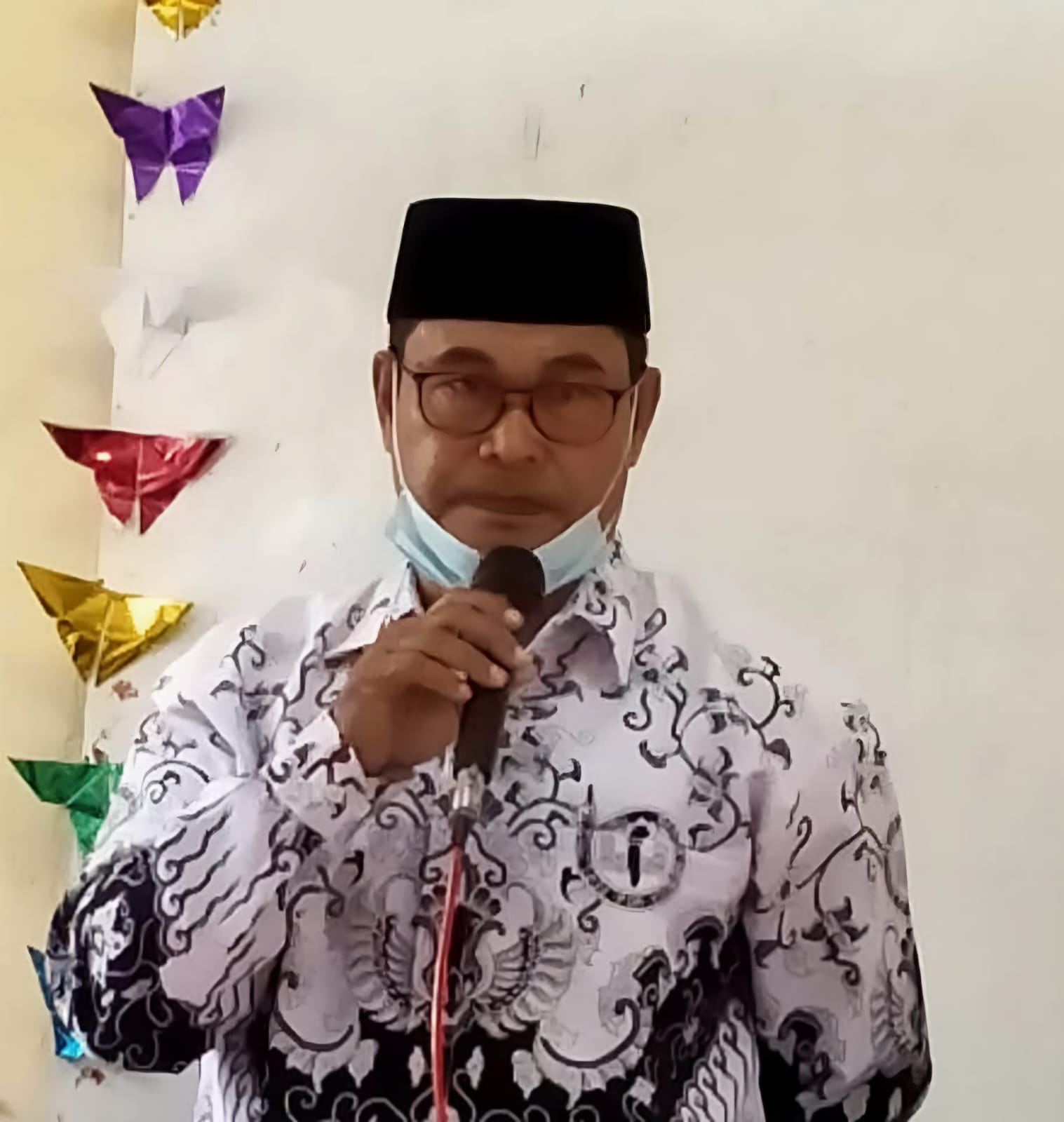 Bupati H. Mirwan Angkat Sekretaris PGRI Jadi Plt. Kadis Pendidikan Aceh Selatan