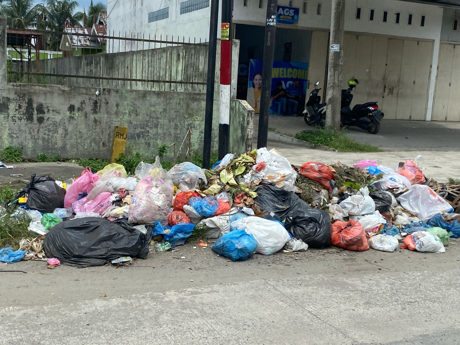 Tangani Sampah Berserakan, DLH Binjai: Butuh Sinergi Pemko Dan Masyarakat